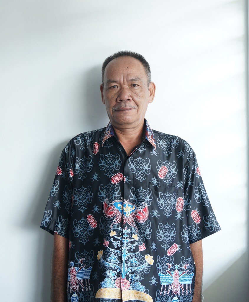 Monang Sipangkar, S.Pd